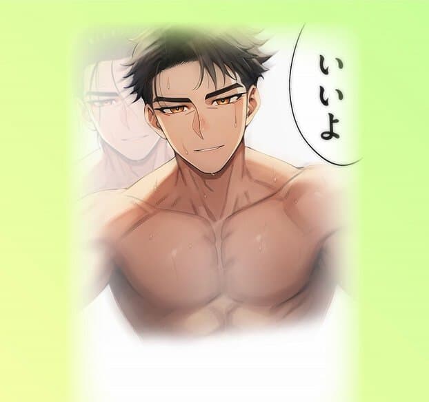 汗を浮かべた短髪の男性が微笑みながら前を見つめ、背後に半透明の同じ男の姿が重なる
